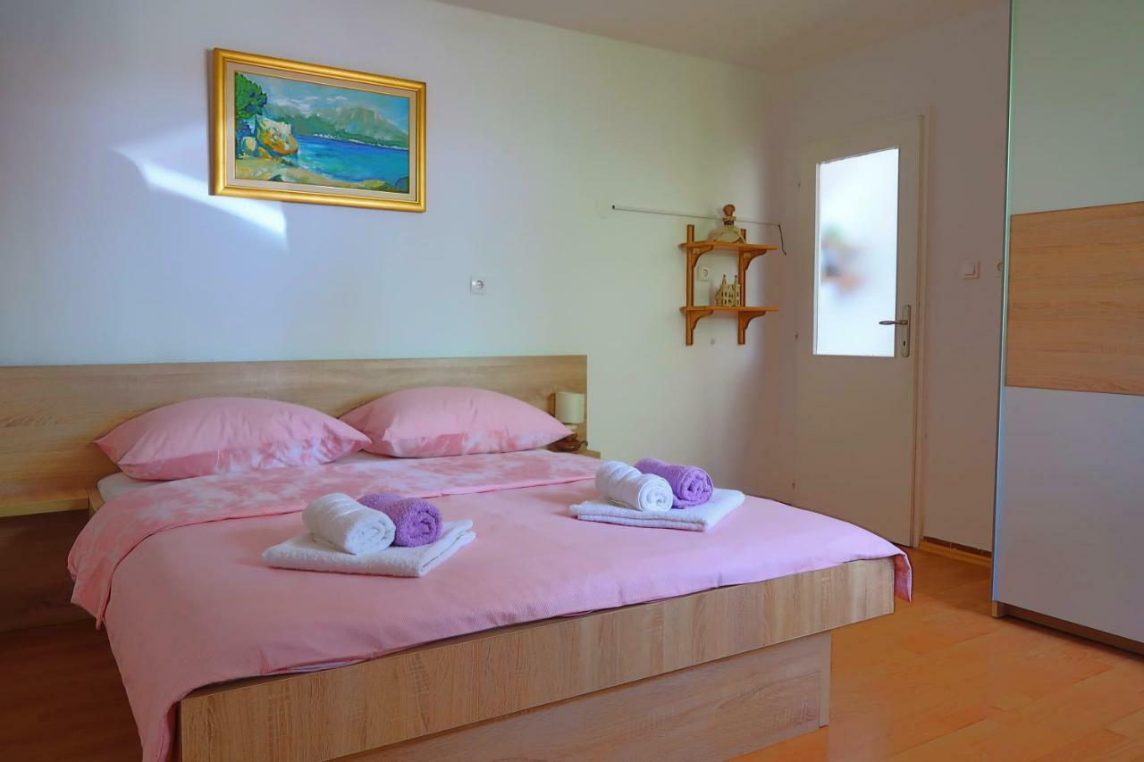 Studio Apartman Mia Stobreč エクステリア 写真